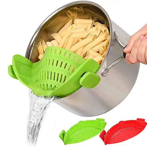 Snap Strainer: 2 Silicone Clip On Heat Resistant Food Strainers